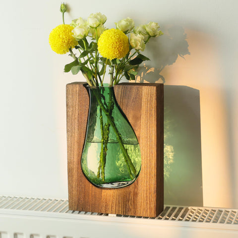 Litivy gift-ready vase suitable for weddings, anniversaries, and housewarmings.