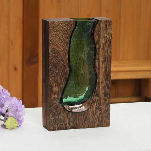 LITIVY wood-glass inlay vase with flowers demonstrates versatile centerpiece options.