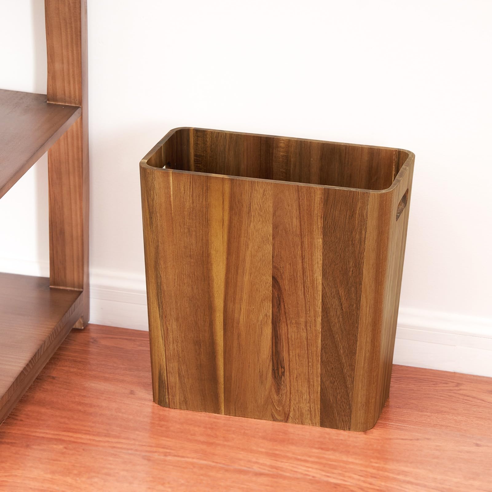 LiTY rectangular waste bin in natural acacia wood.