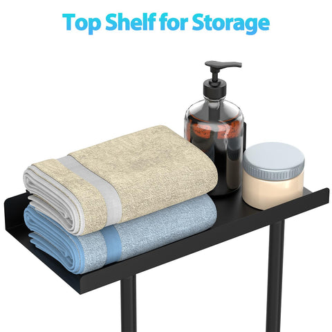 Liuoud towel rack in a small apartment saves space