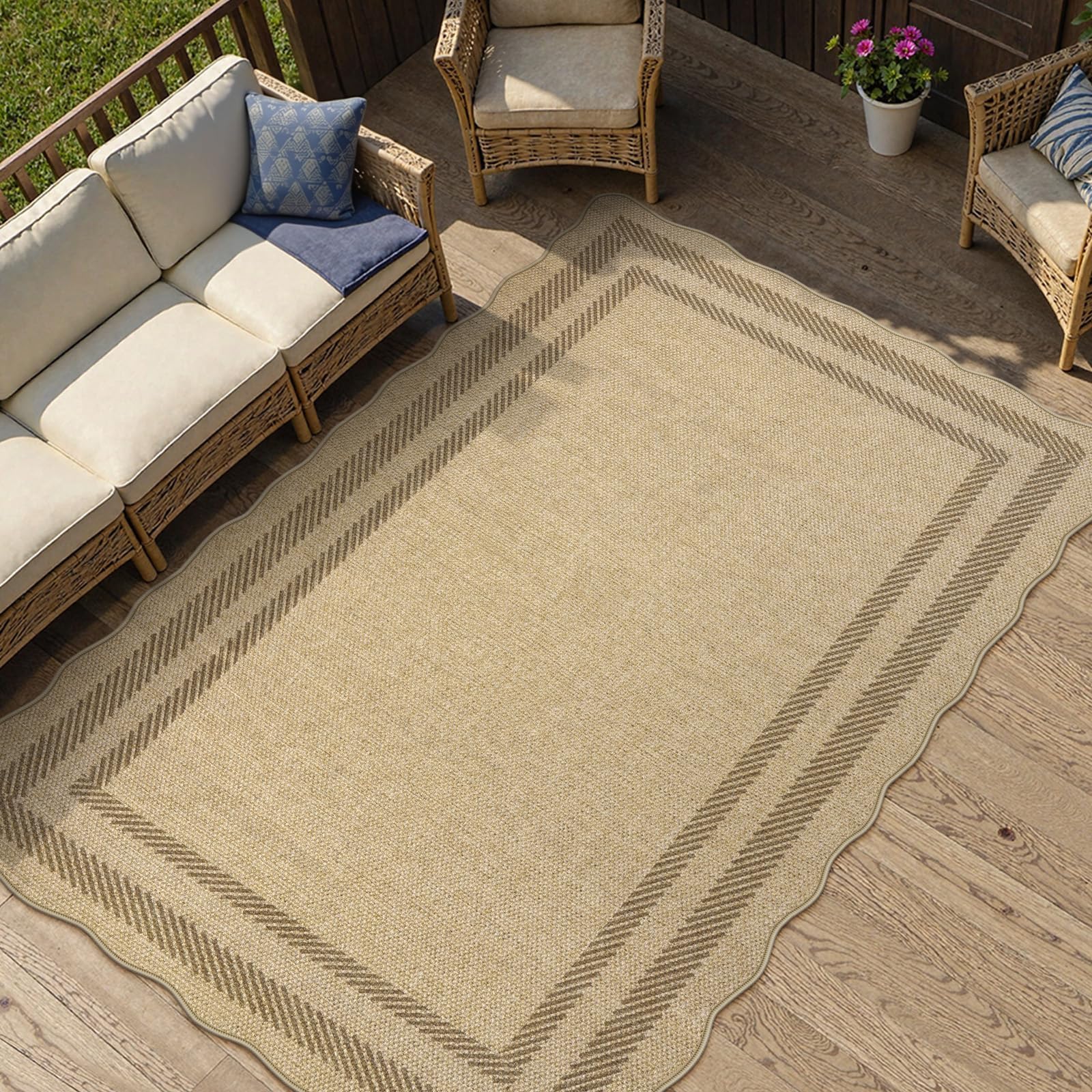 LIVEBOX non-slip TPE backing close-up emphasizes safety on slick floors.