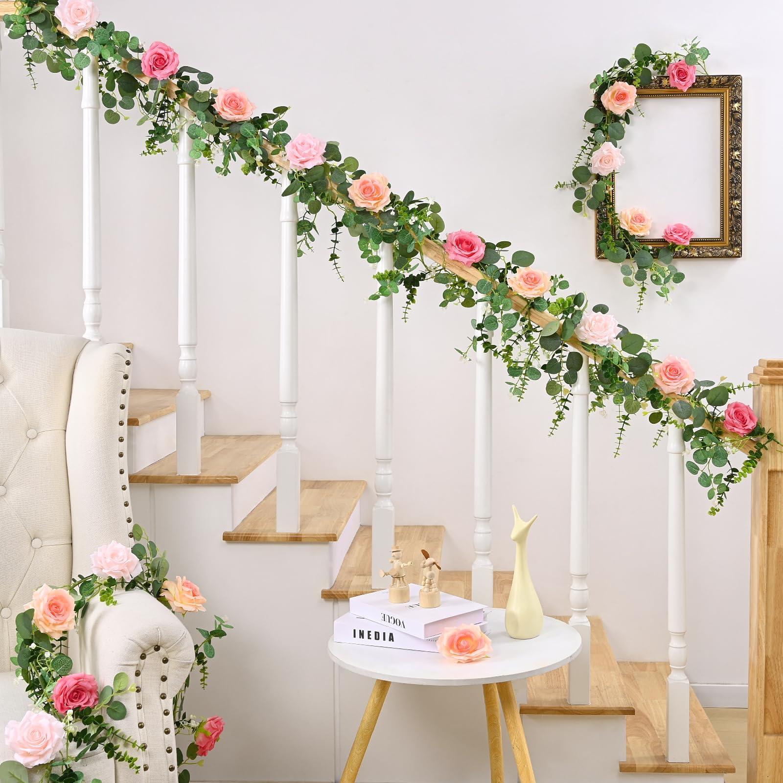Livole no-water-needed garland stays vibrant with minimal care.