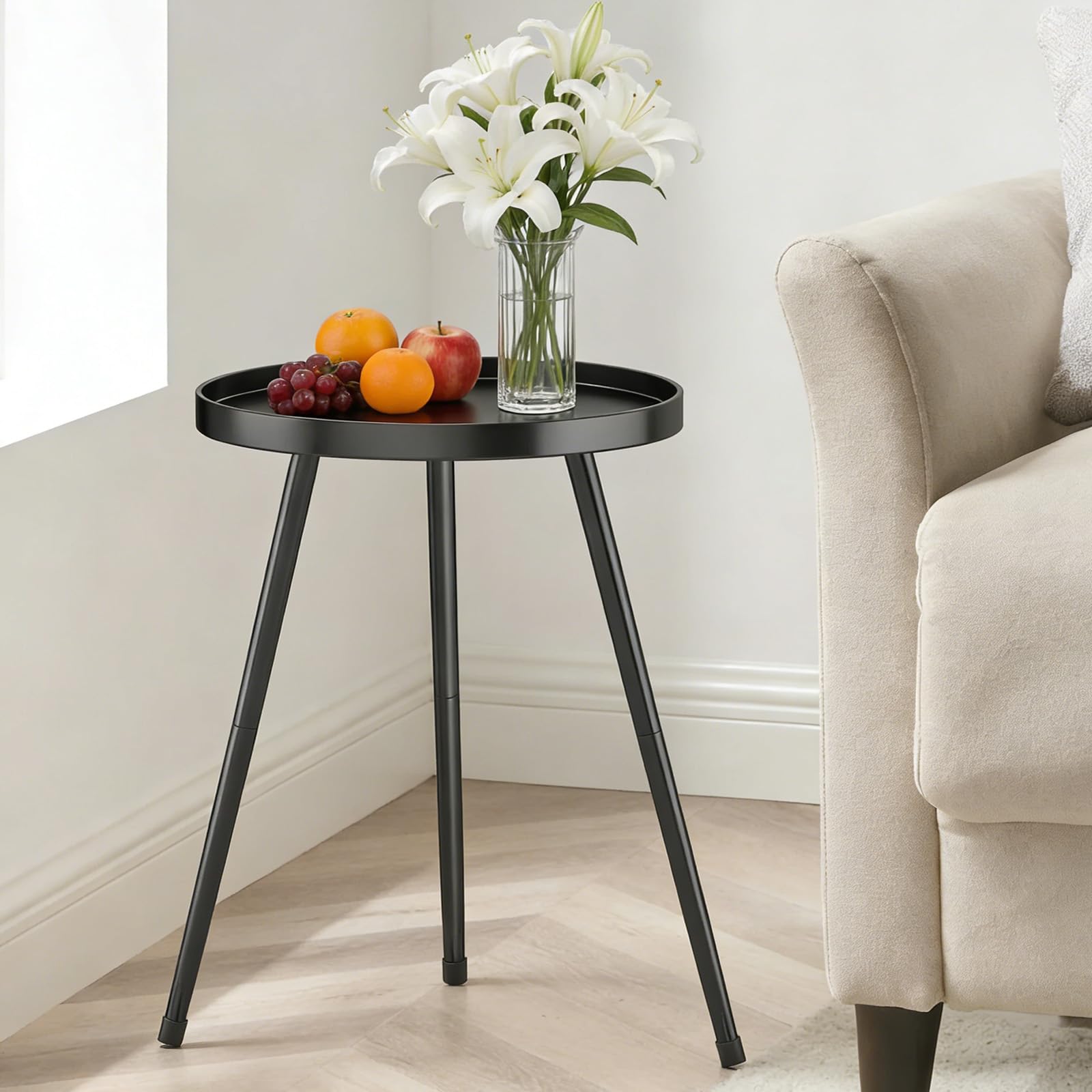 LMGVRZK outdoor-ready side table for balcony moments and garden gatherings.