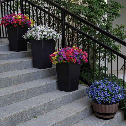 Lnoicy outdoor artificial flowers pack uses UV-resistant leaves for lasting color.