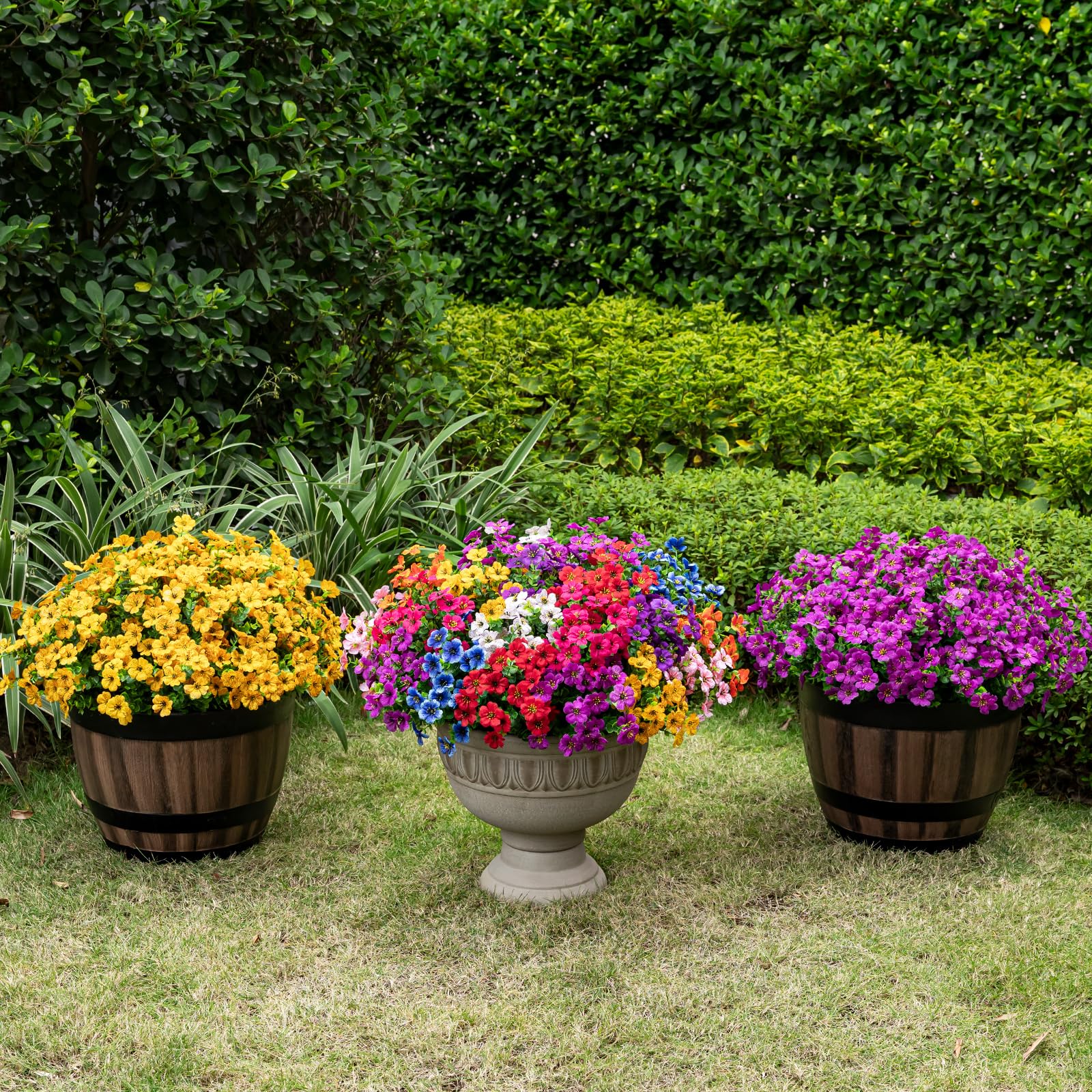 Lnoicy UV-resistant outdoor flowers endure sun exposure without fading.