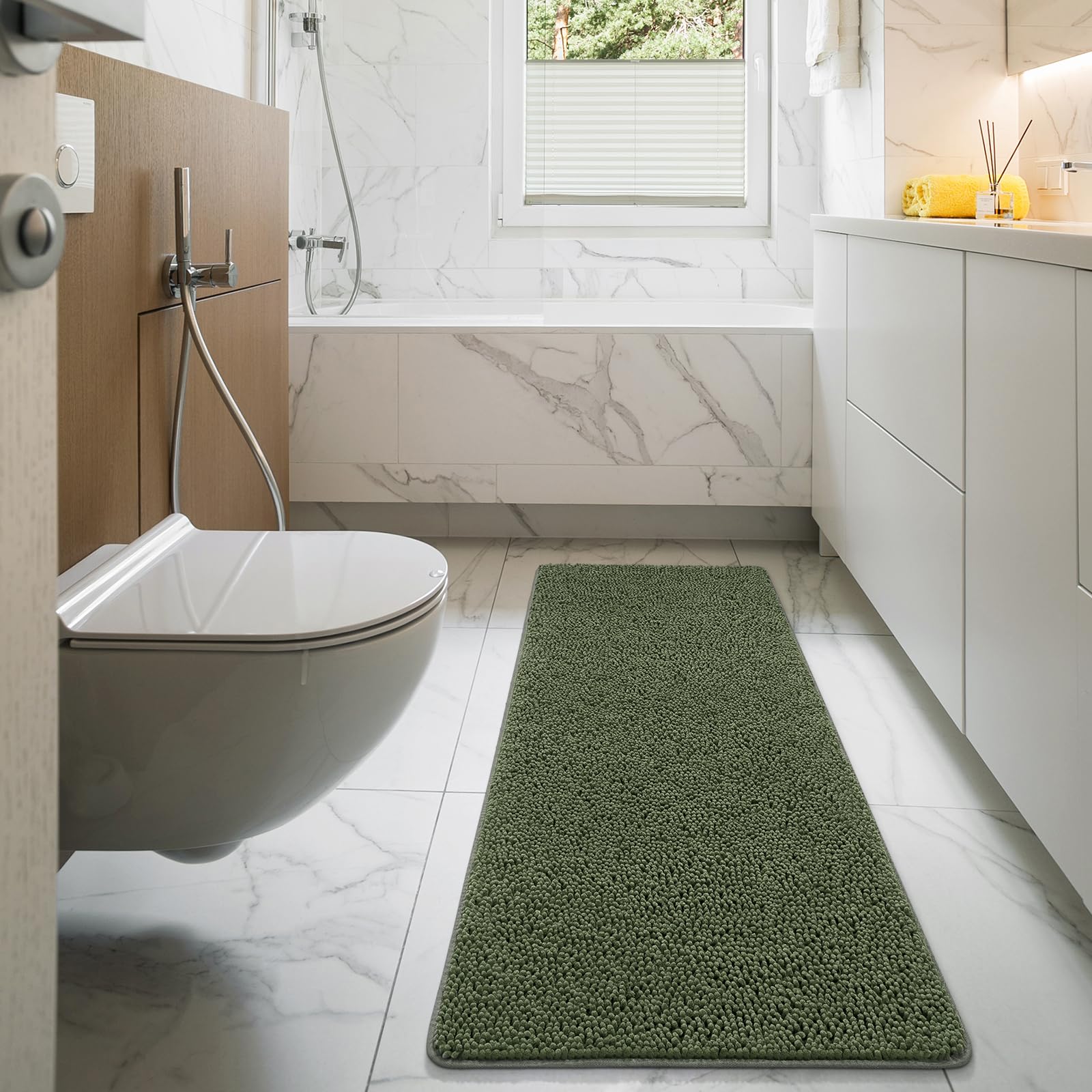 LOCHAS mat dries fast, reducing soggy bathroom floors.