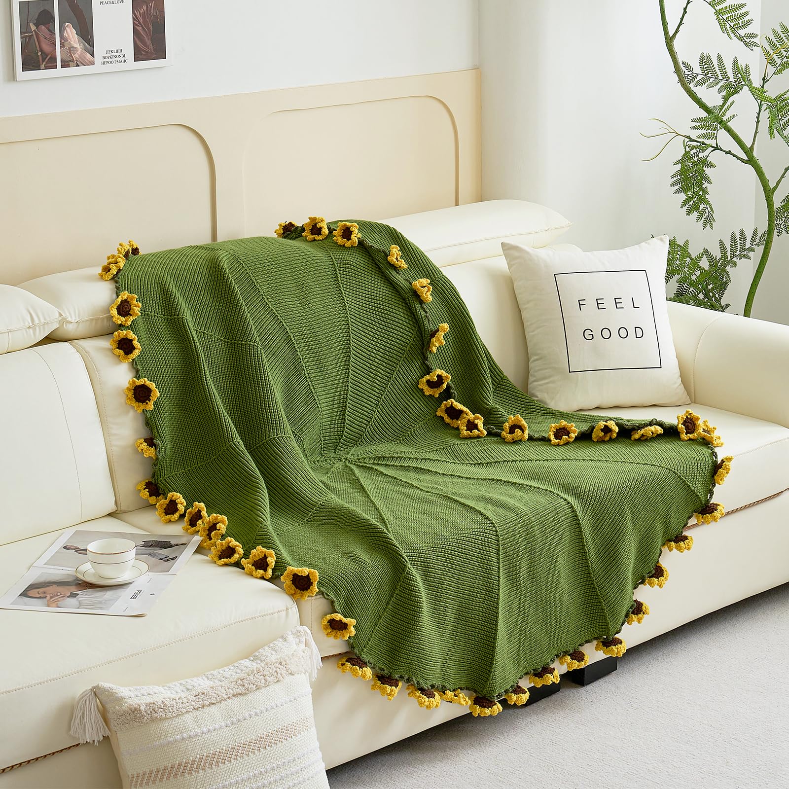 Longhui Bedding couch blanket transforms into a stylish centerpiece on coffee tables.