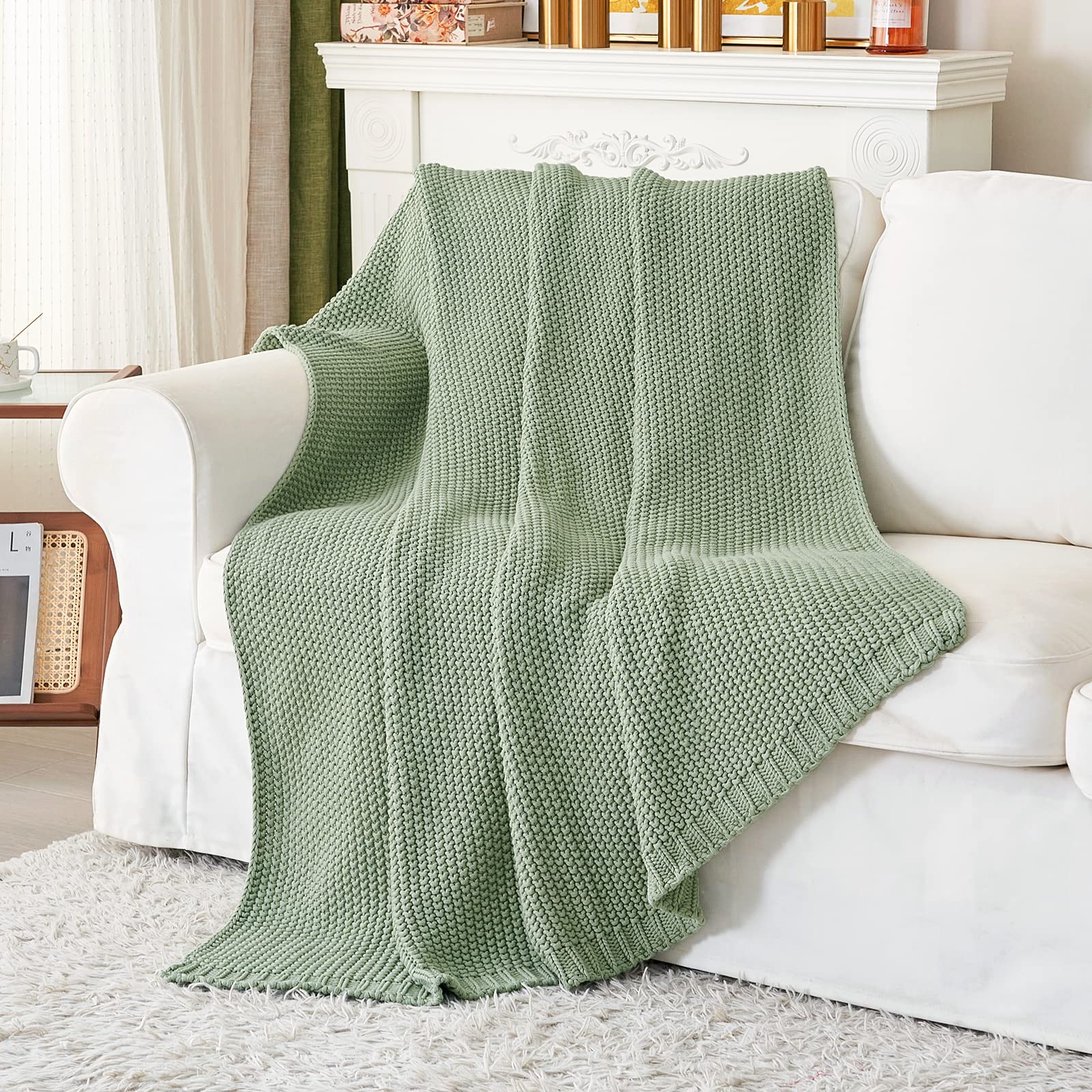Longhui Bedding nursery friendly blanket soft for babies.