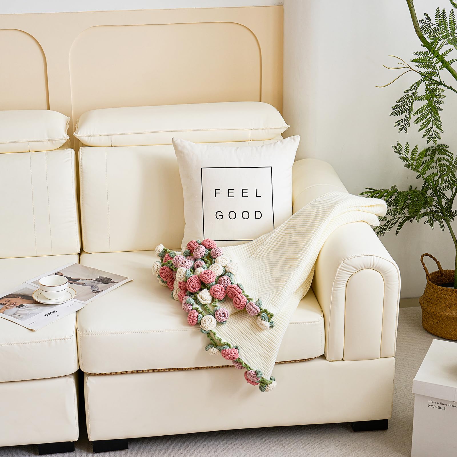Longhui Bedding rose flowers blanket closeup shows soft knit texture for cozy evenings
