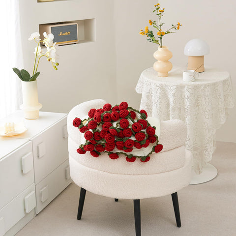 Longhui Bedding soft cozy knit fabric invites relaxed evenings.