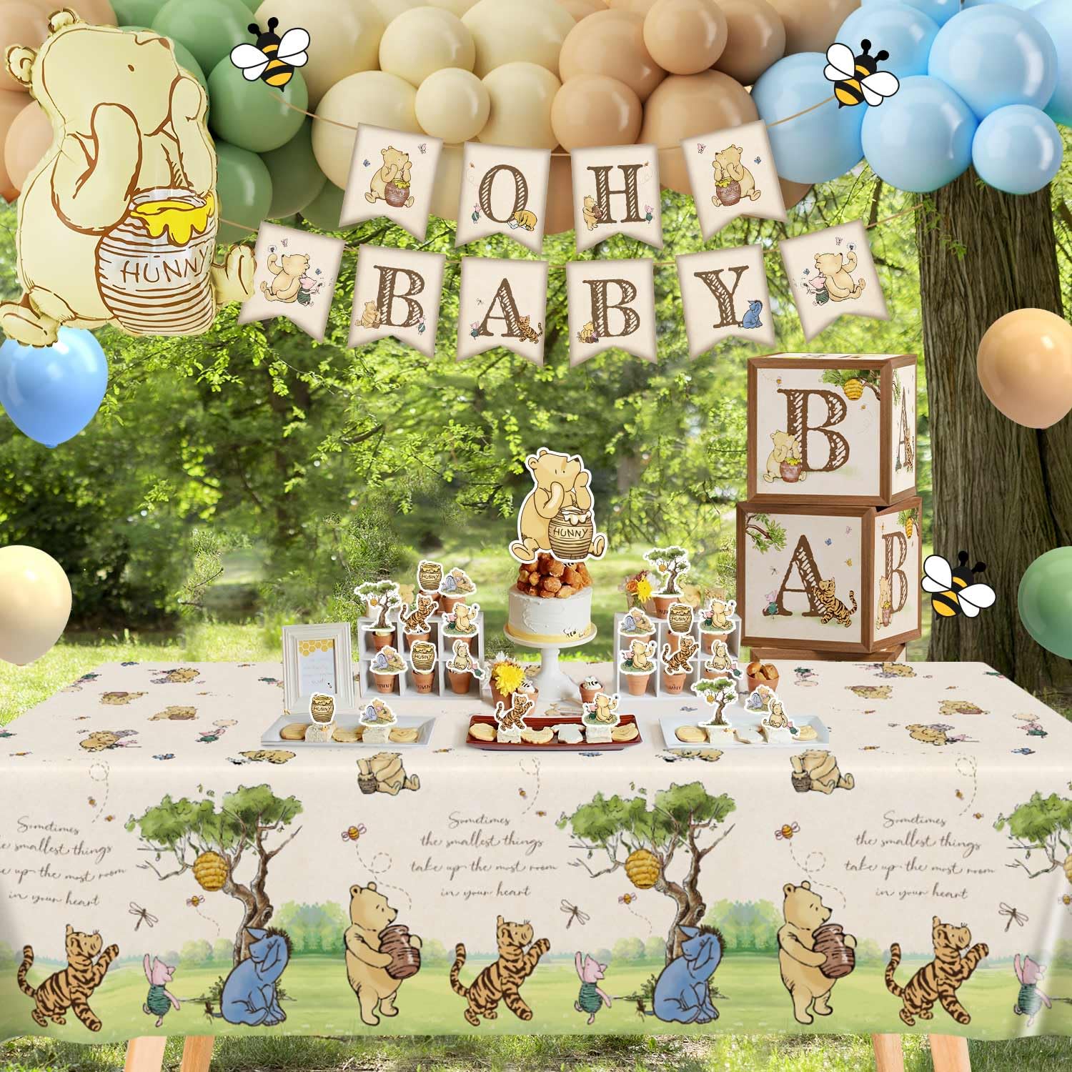 Lopeastar Winnie baby boxes add organized keepsakes to the gift table.