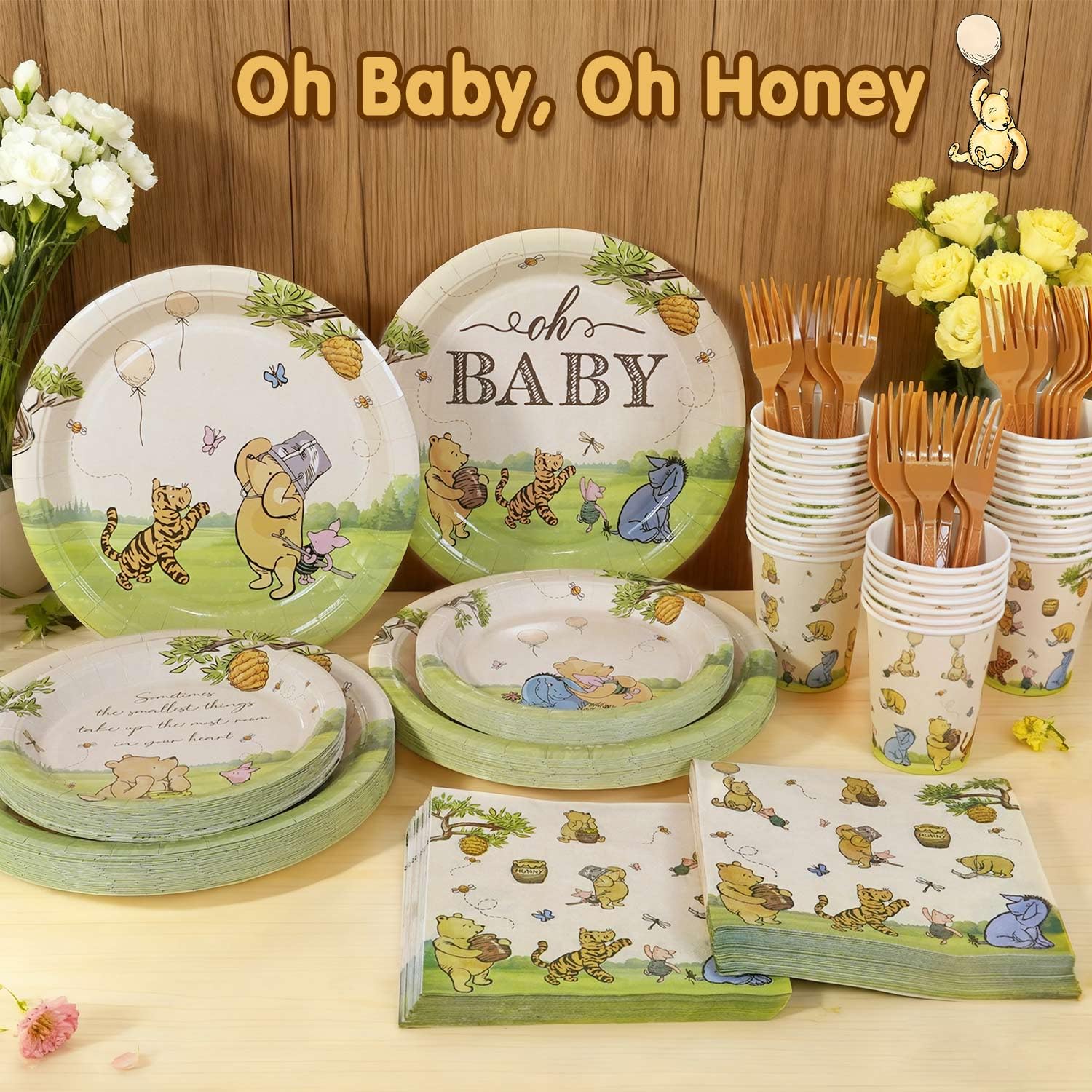 Lopeastar Winnie dessert plates shimmer on dessert table setups.