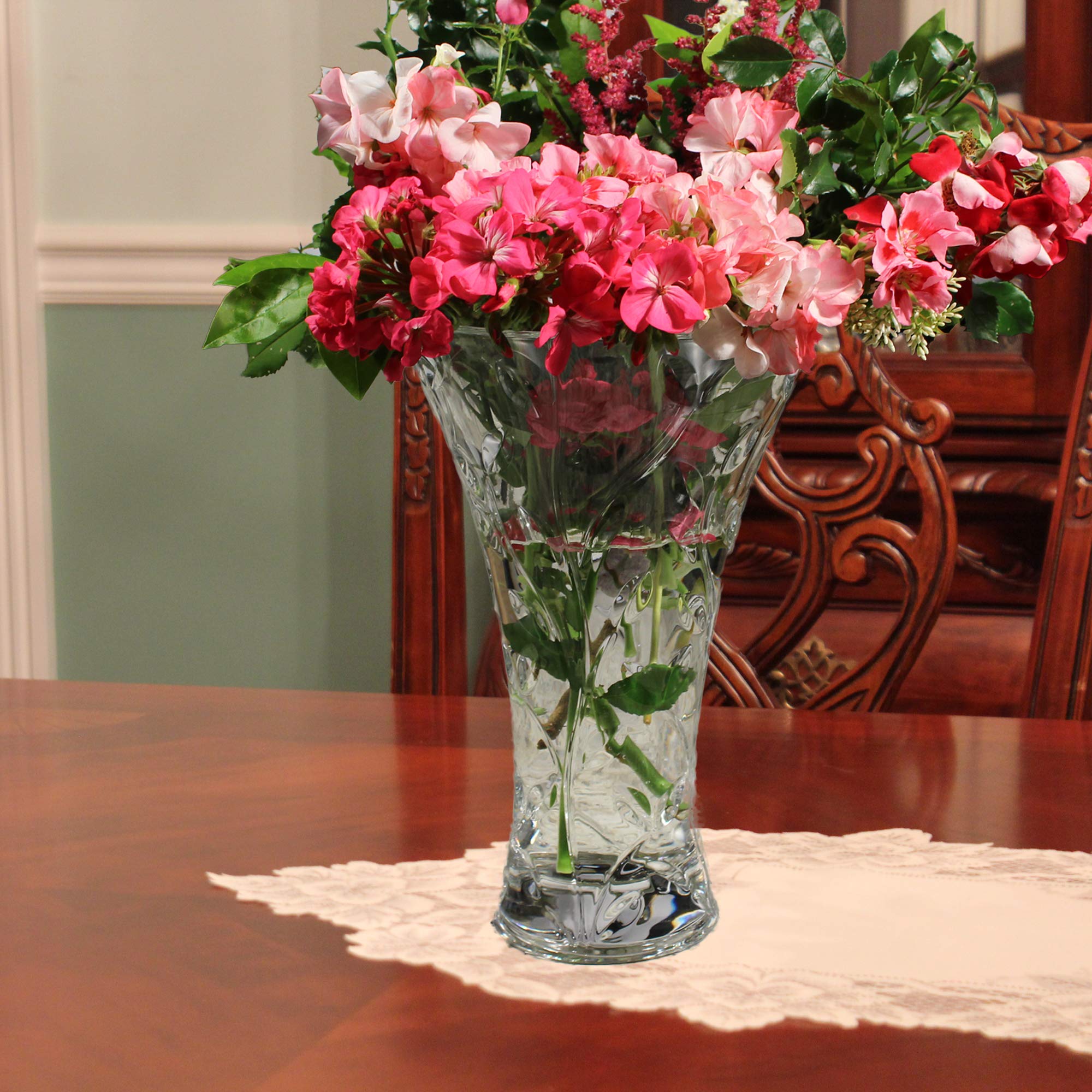 Lorren Crystal Laurus Vase ideal for large bouquets in homes, offices, or venues