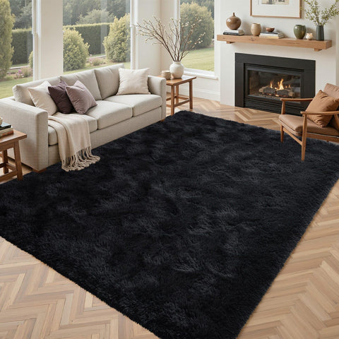 Close-up of plush fibers on LòutiRoot Home rug showing fluffy texture and depth.
