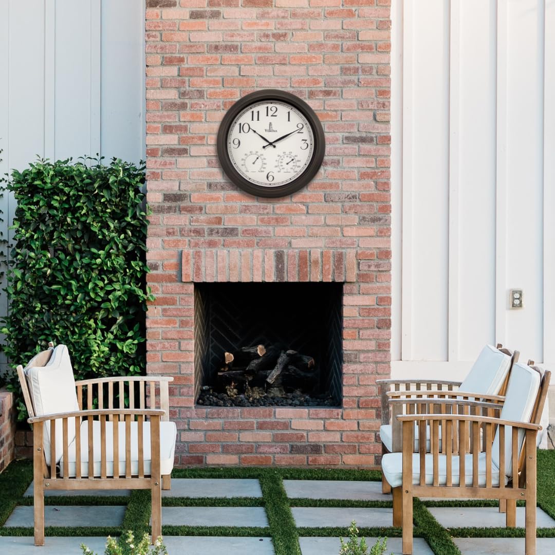 Lovely Home Essentials garden display clock makes time visible in sun and shade.