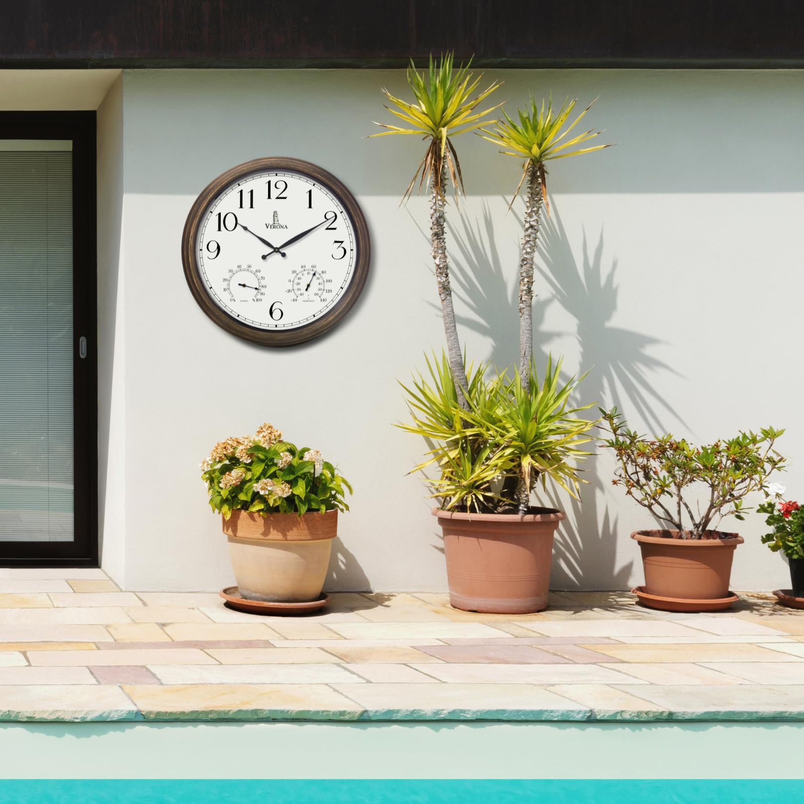 Lovely Home Essentials clock simple setup requiring one AA battery