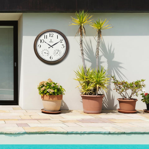 Lovely Home Essentials clock simple setup requiring one AA battery