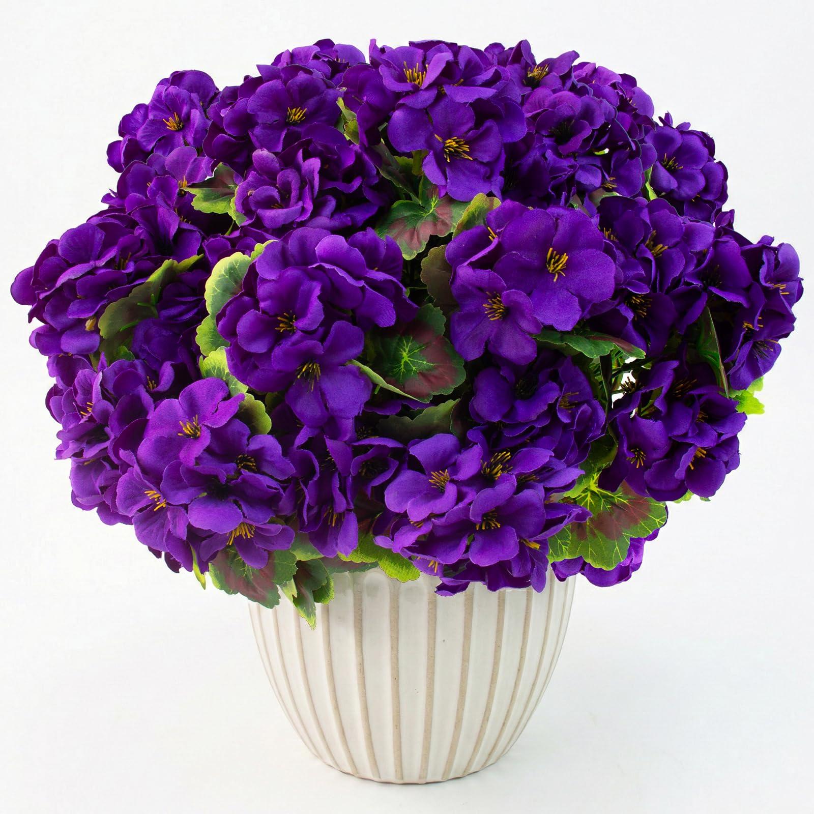 Lovemoon bulk geraniums ideal for full decorative arrangements.