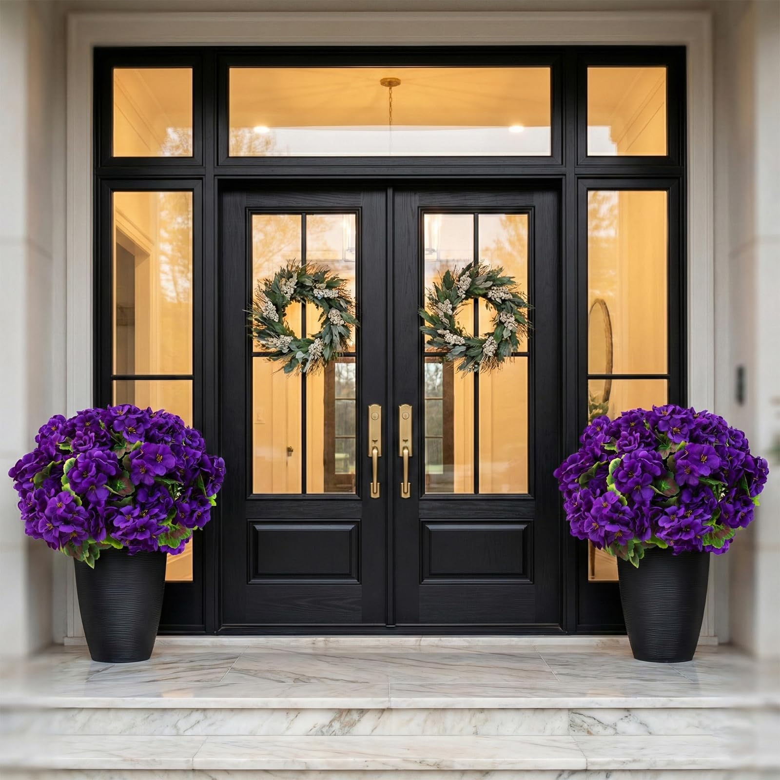 Lovemoon ready-to-use geranium petals for quick decorating.