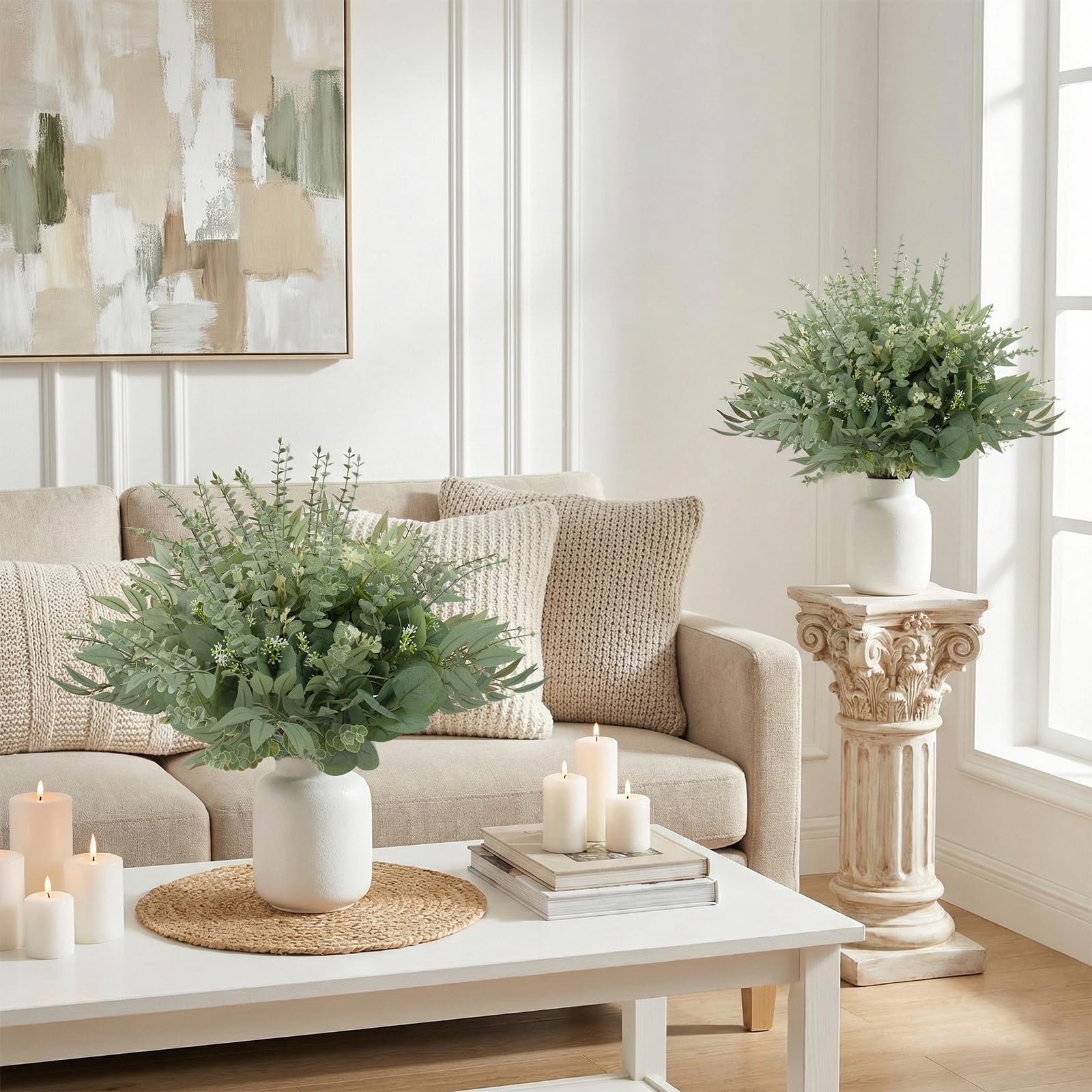 Wedding centerpiece ideas using Lovemoon five-variety eucalyptus stems.