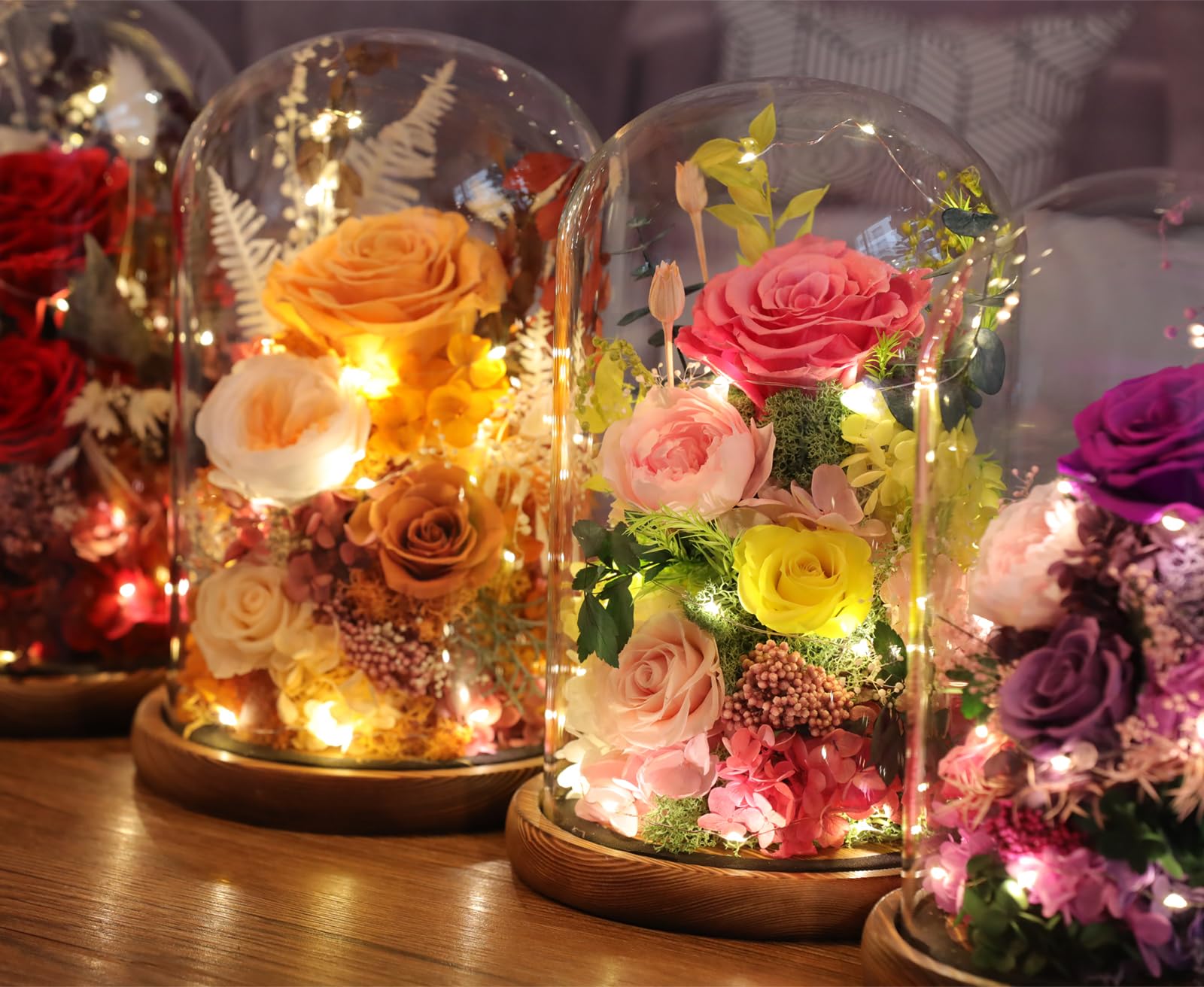 Lovenfold preserved bloom in a dome ideal for lasting keepsake.