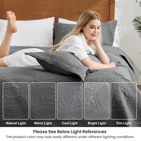 Love's cabin lightweight bedspread suited for pets and kids.