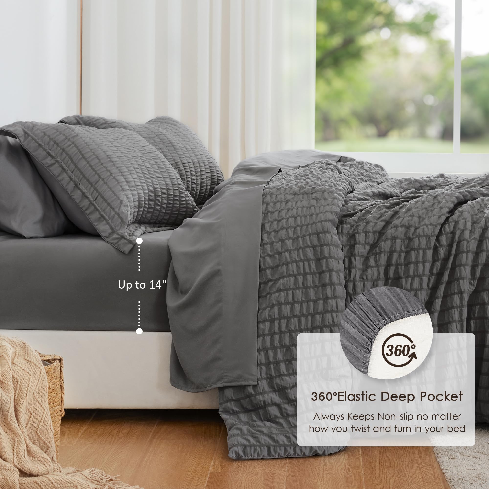 Love's cabin vacuum-pack packaging demonstrates compact shipment and easy storage