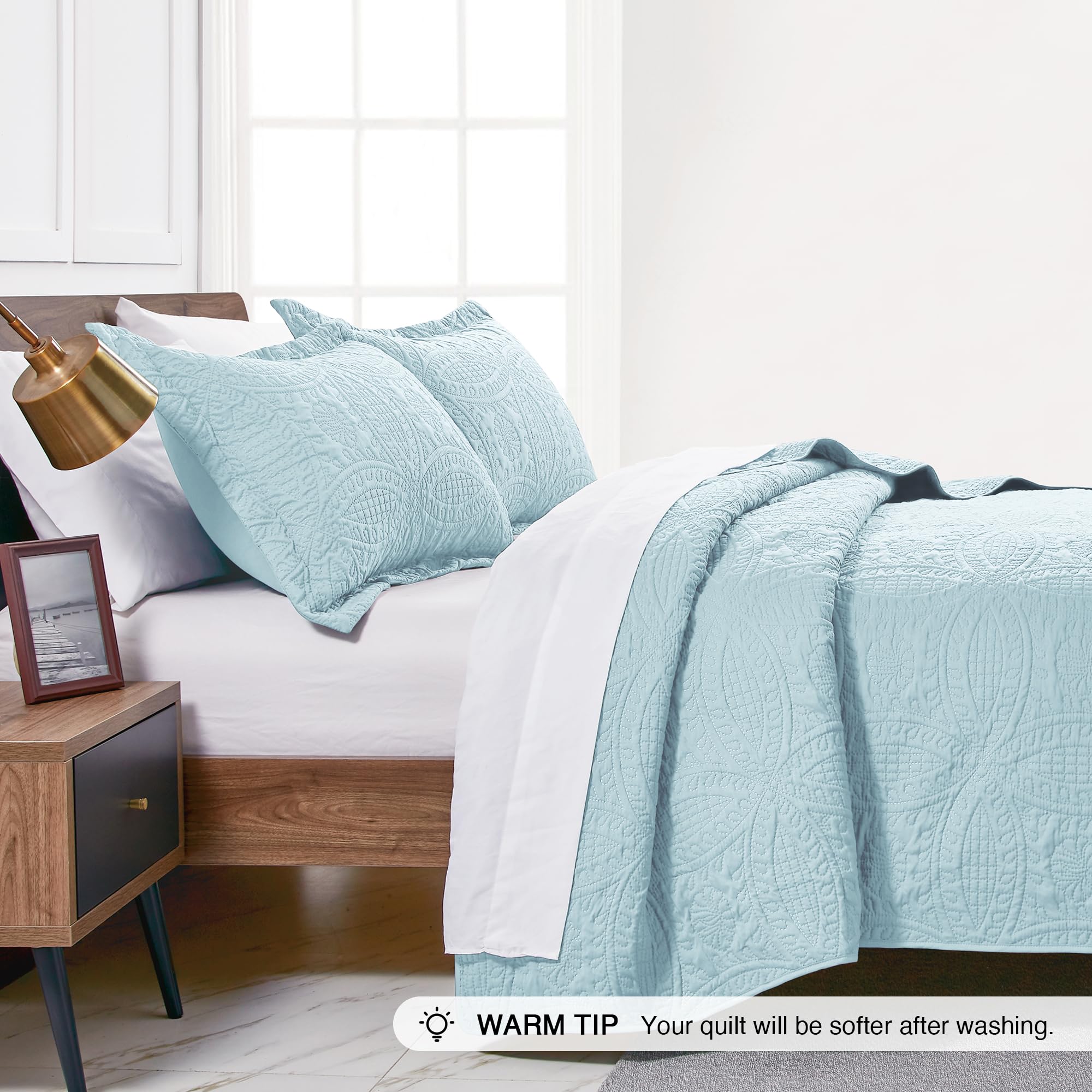 Love's cabin soft polyester coverlet showcasing durability and softness