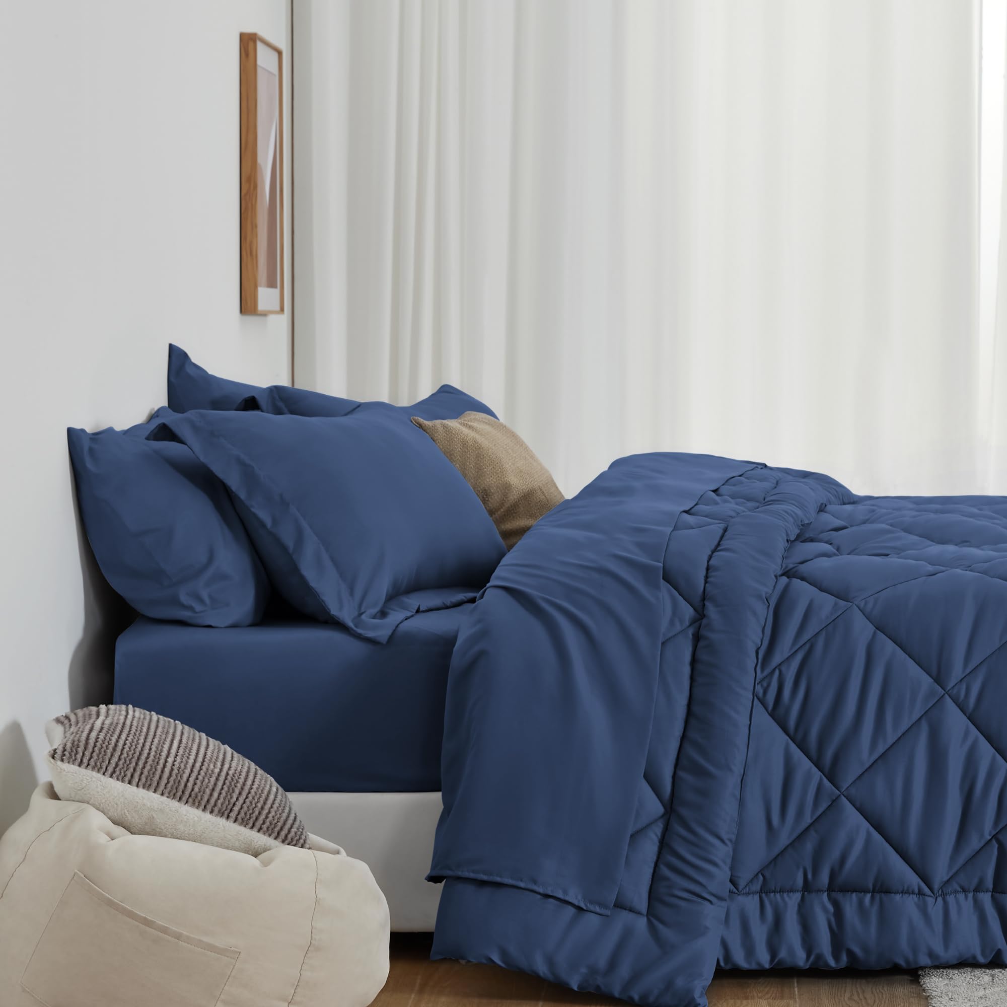Love's cabin Twin Comforter Set Dark Blue fitted sheet close-up showing 14-inch deep pockets.