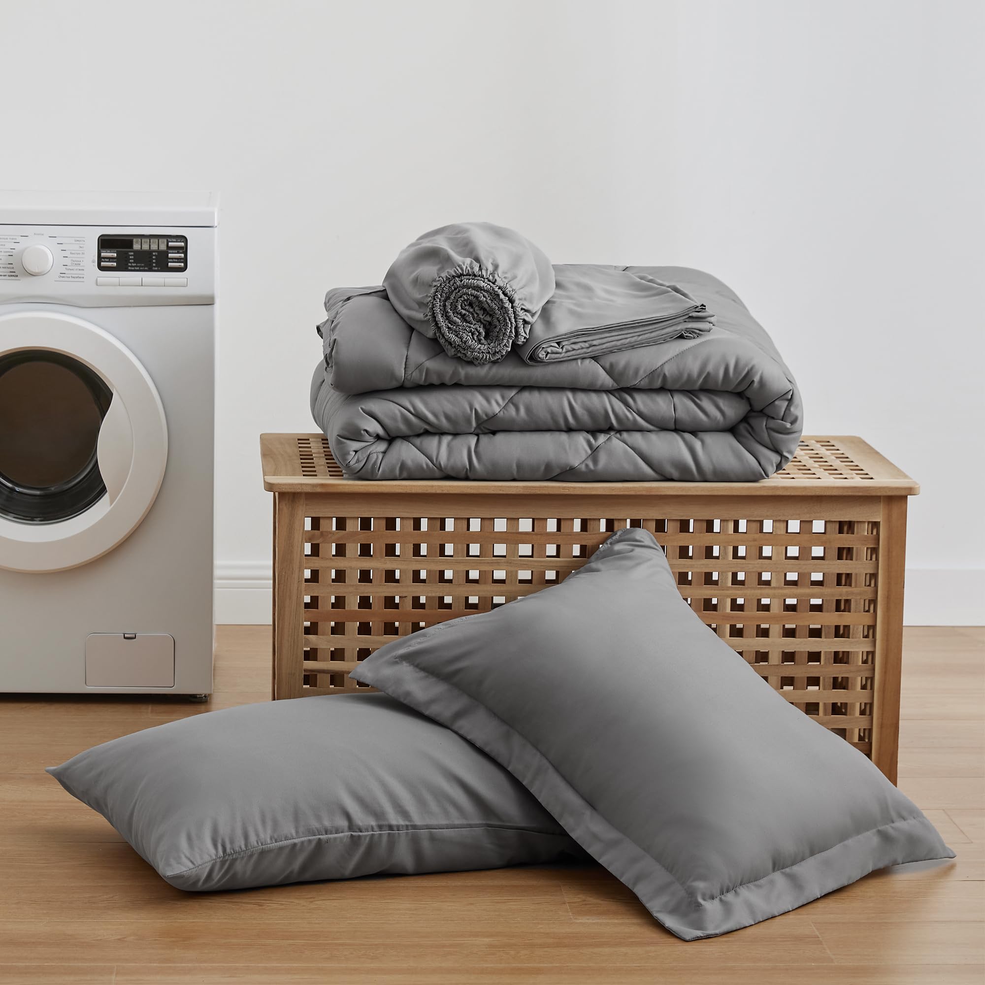 Love's cabin twin comforter vacuum-pack packaging expands to full loft after airing.