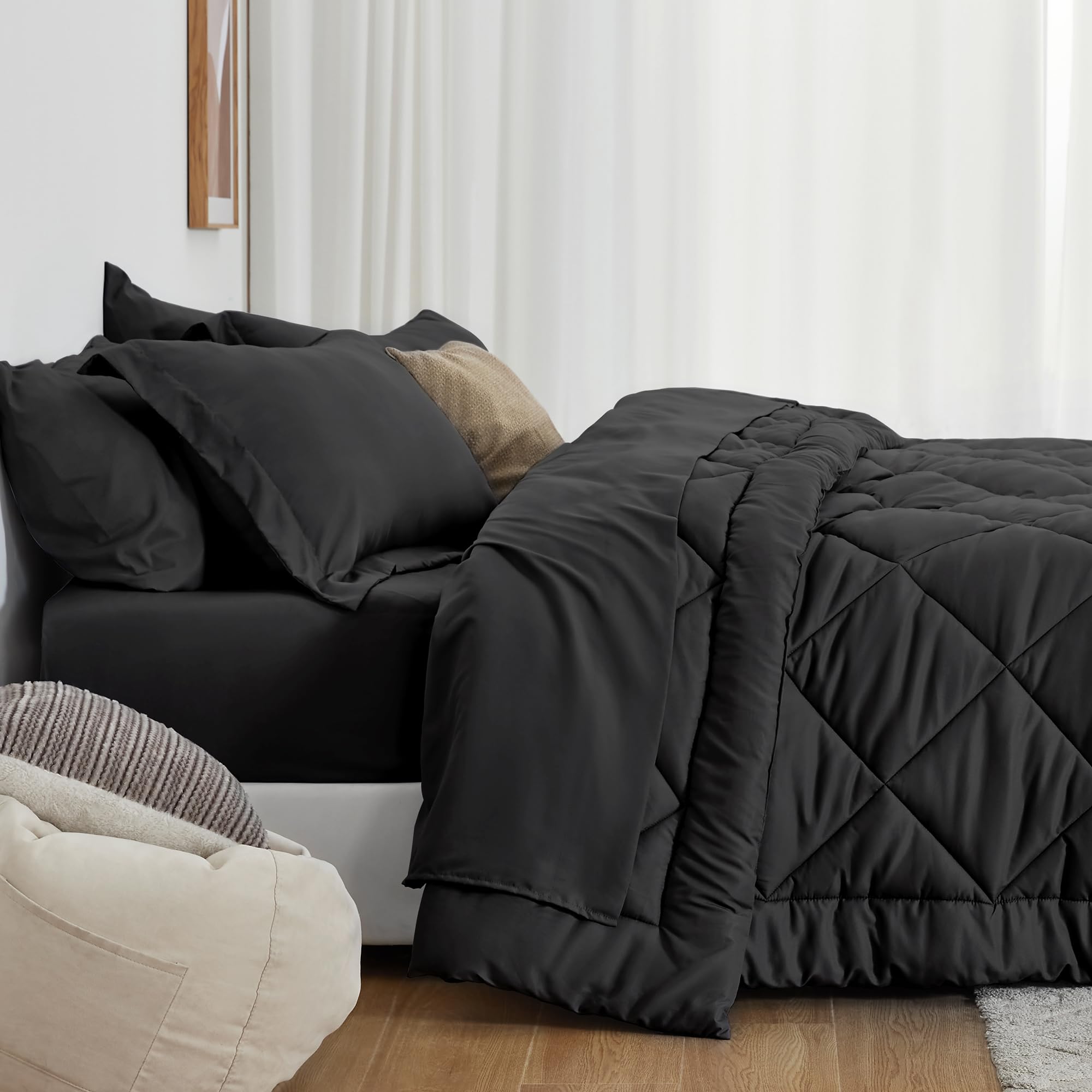 Love's cabin bedding vacuum-packaged for compact storage