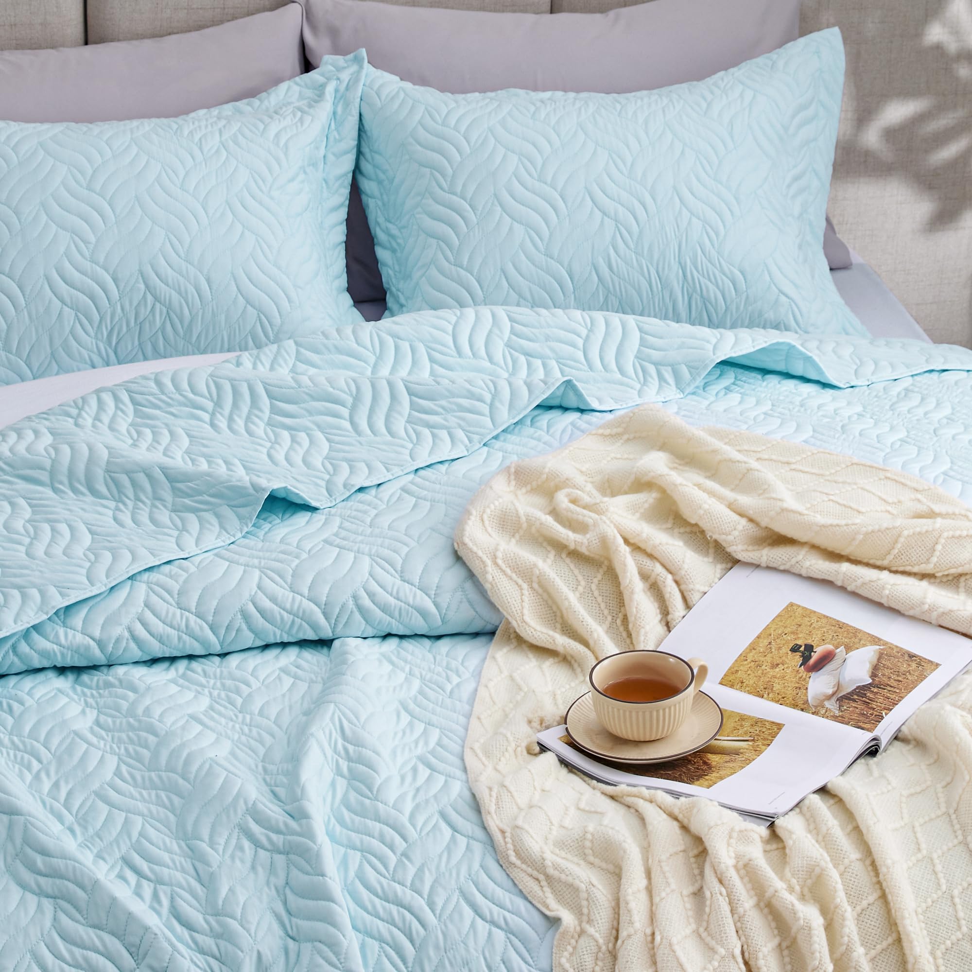 Love's cabin versatile layering for year-round bedroom styling.