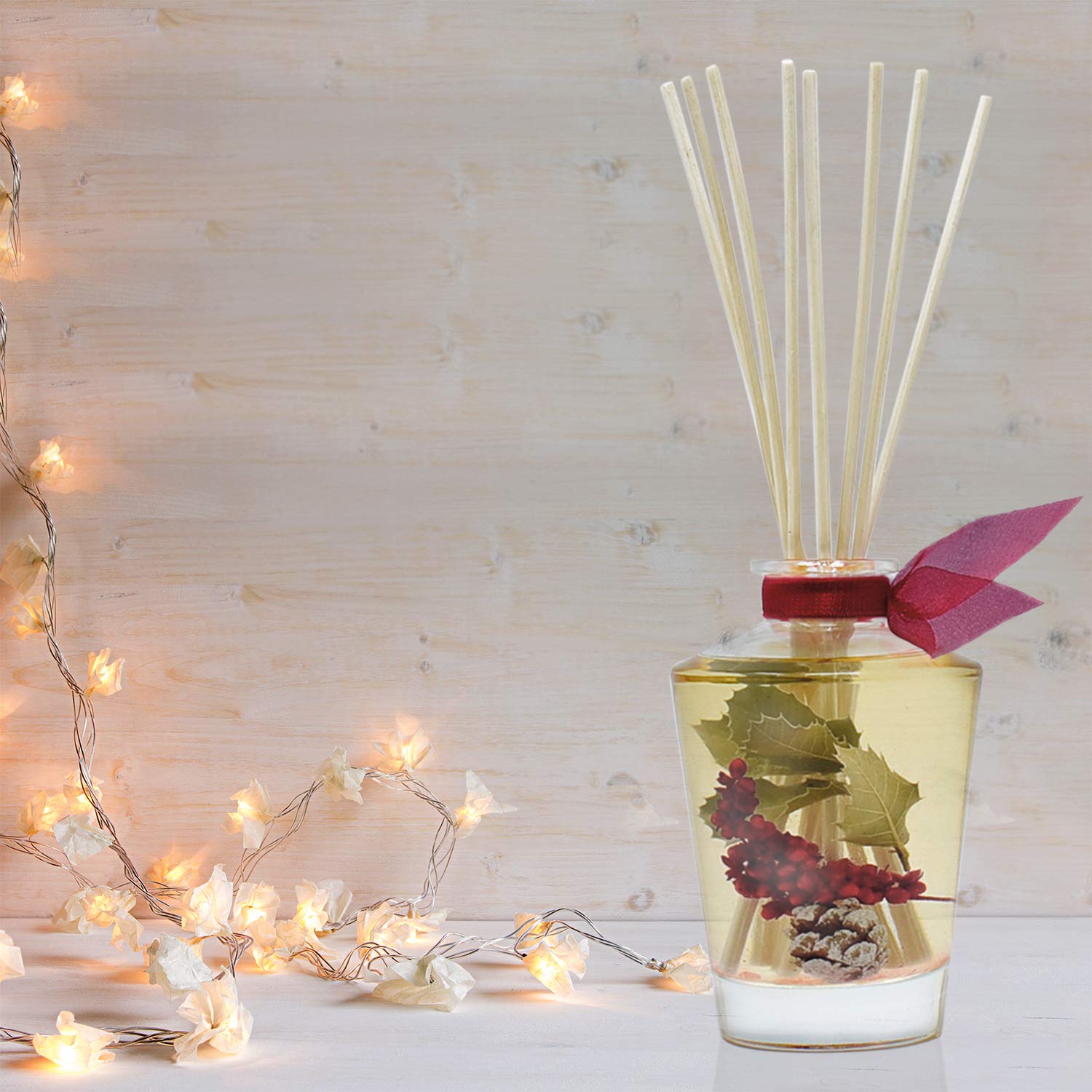 LOVSPA wine ribbon accent adds a touch of elegance to any diffuser display.