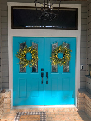 LSKYTOP low-maintenance wreath with no watering required for charm.