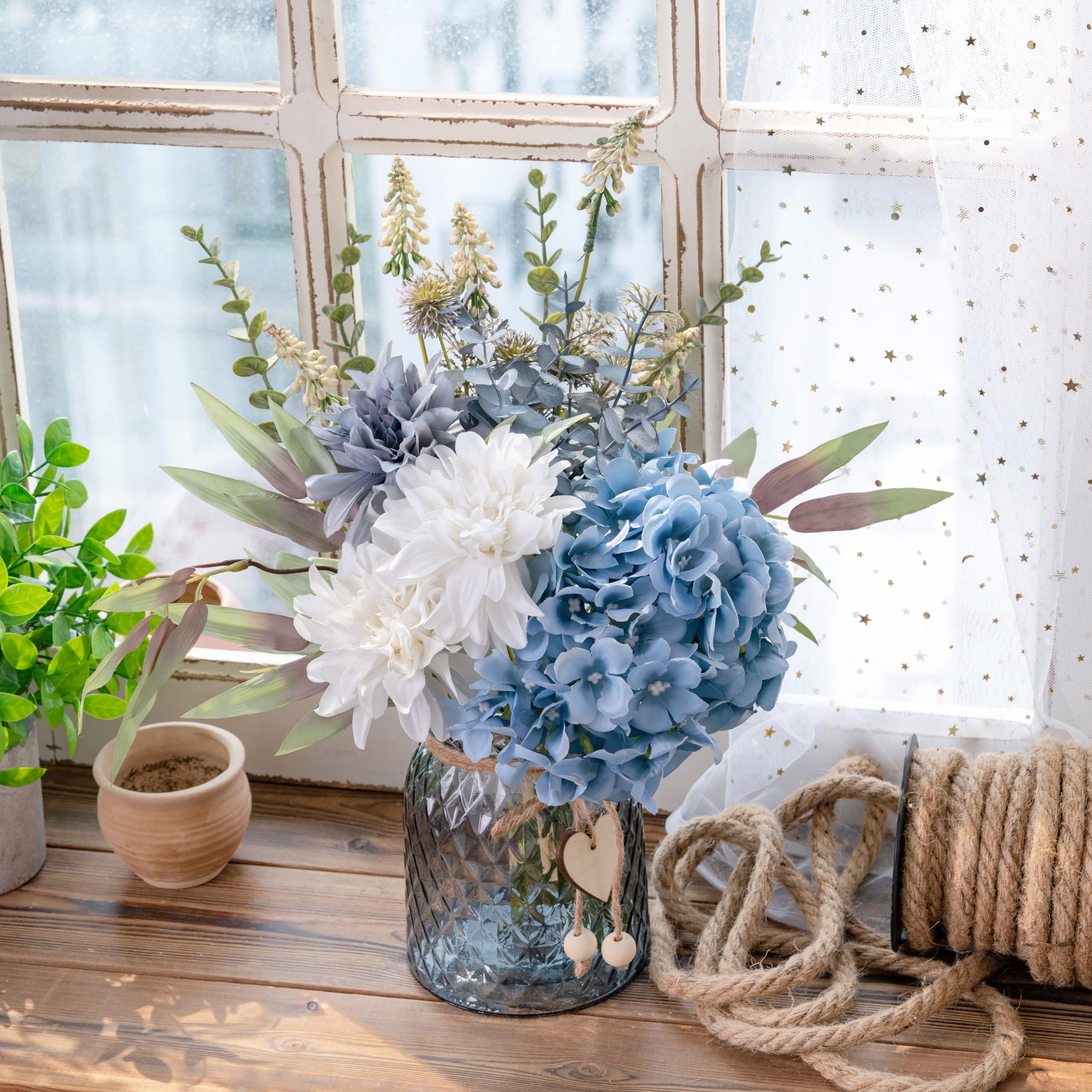 LUEUR artificial hydrangea-dahlias in glass vase for a serene blue centerpiece.
