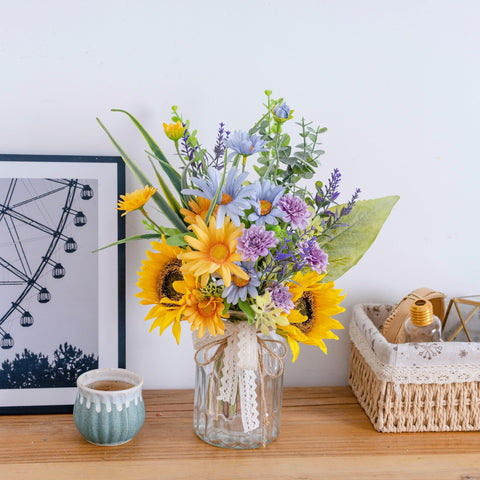 LUEUR detailed silk flowers in glass vase provide maintenance-free beauty