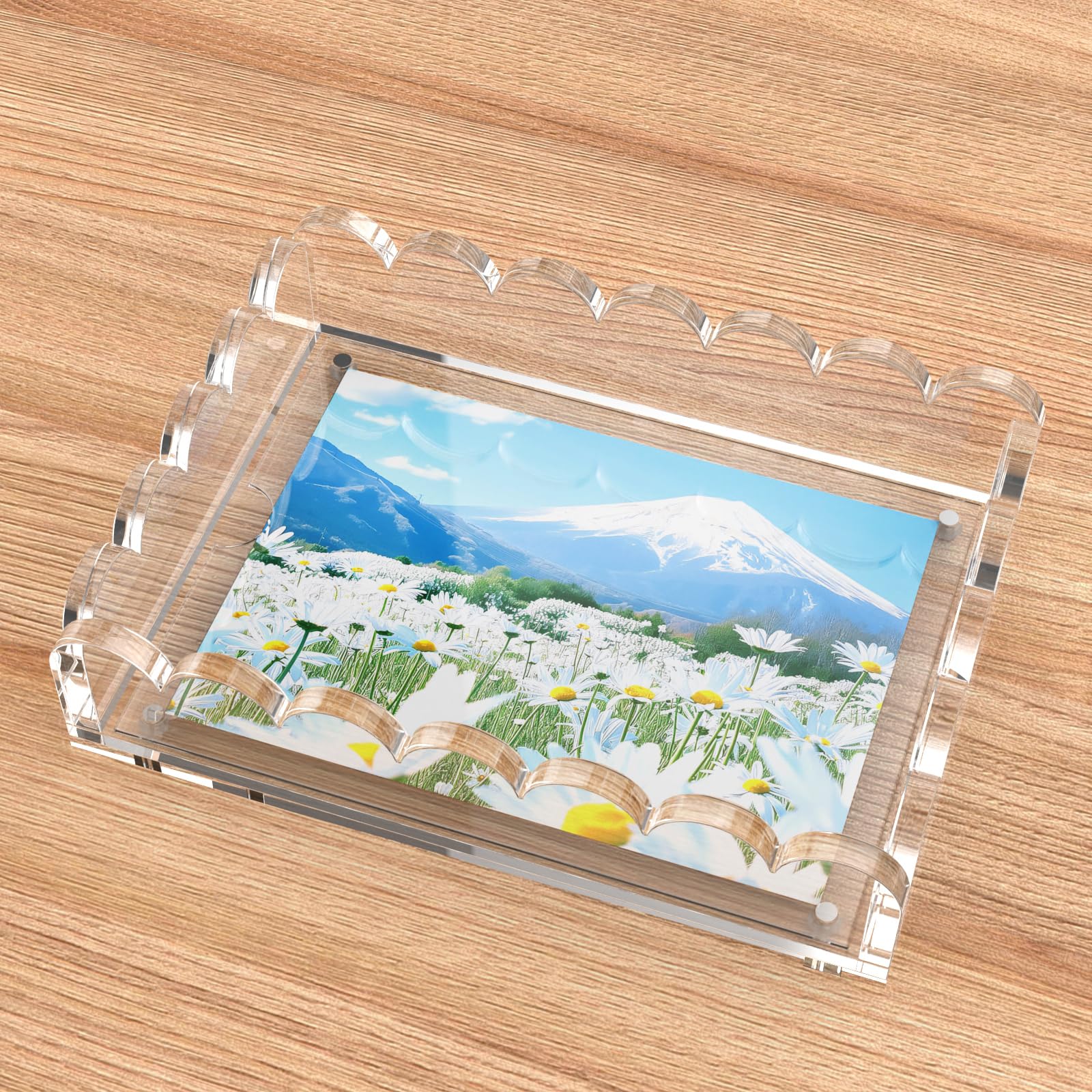 LUGUNU magnetic tray shows messages on a tidy, customizable setup.