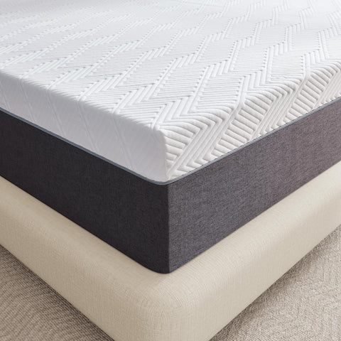 Mattress demonstrating motion isolation for undisturbed sleep