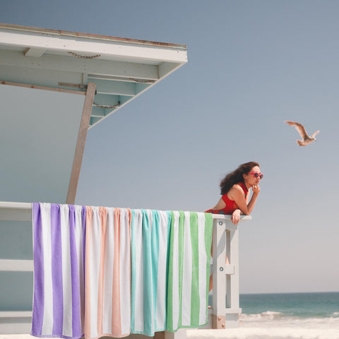 LULUHOME 100 percent cotton towel offers fluffy softness for beach days