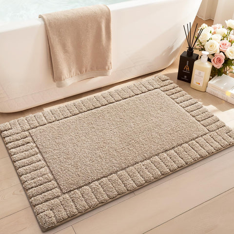 LUMI bathroom rug with non-slip backing stays steady after showers