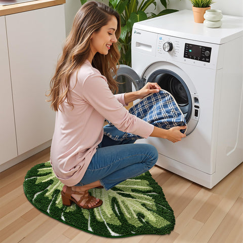 LUMI kids room rug brings playful leaf motif and softness.