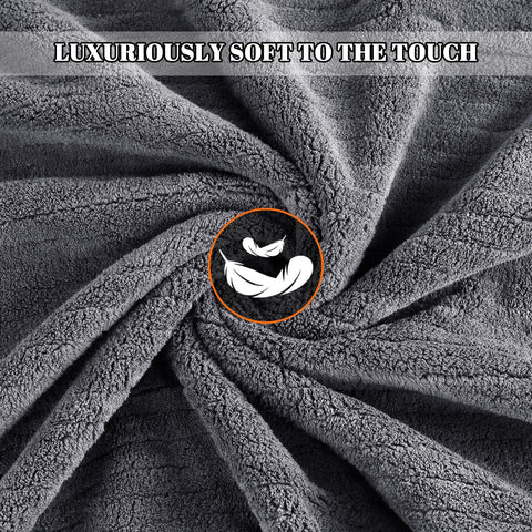 Lunoku towels grey, highly absorbent material perfect for quick drying after bath.