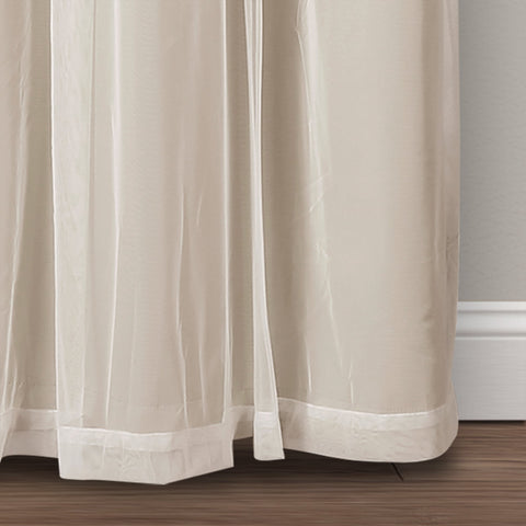 Lush Decor energy-saving curtains help regulate room temperature