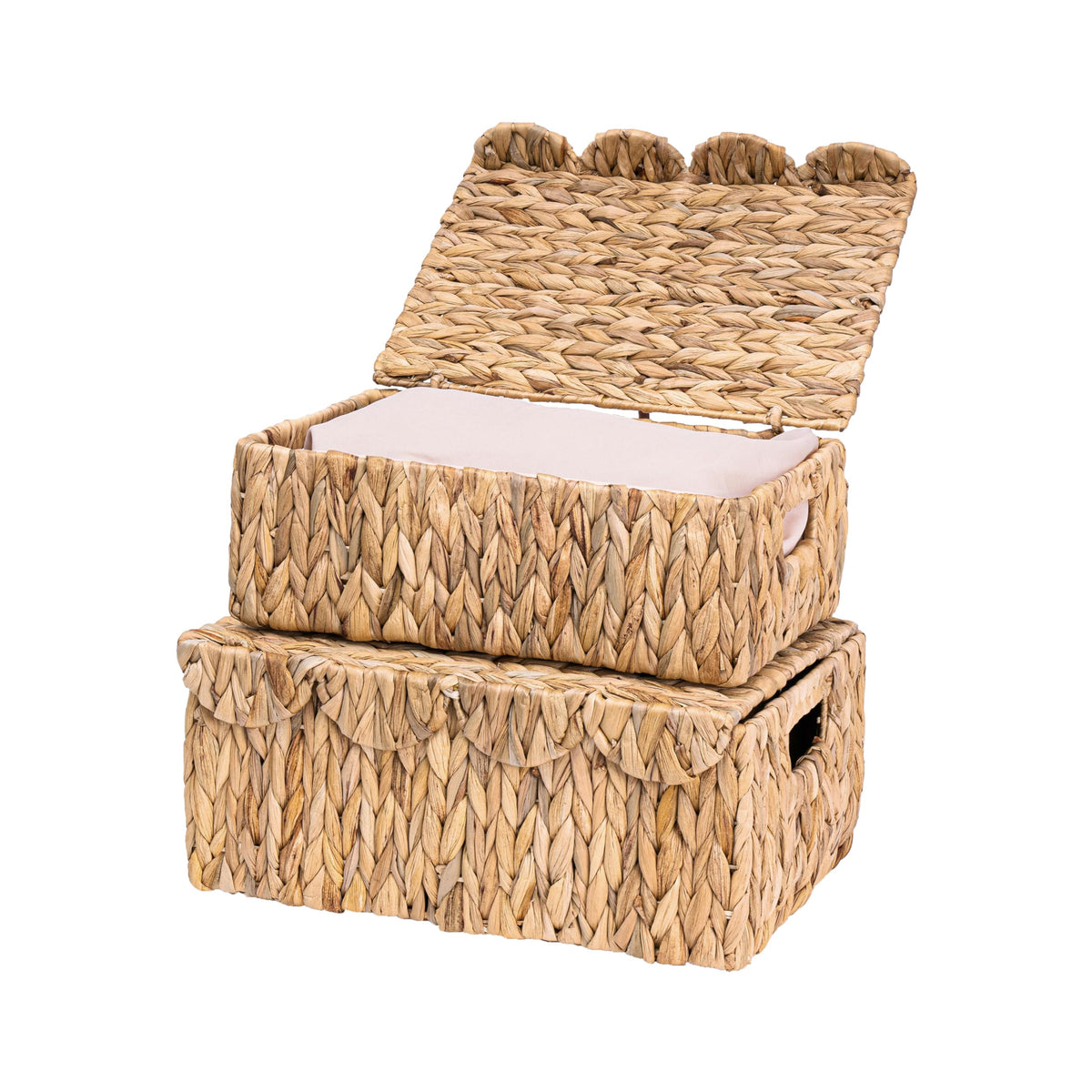 LUSYDECO rectangle scalloped-edge wicker basket with lid for organized storage.