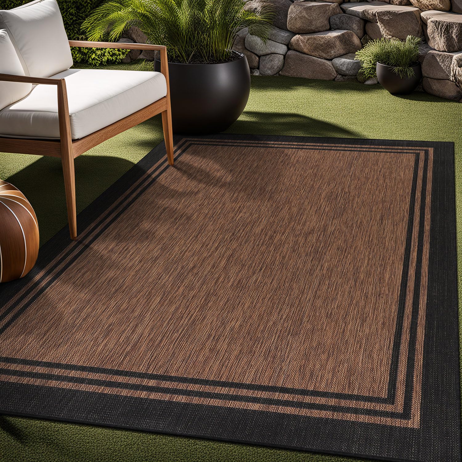Luul Home outdoor rug suitable for indoor and outdoor use, bridging spaces.