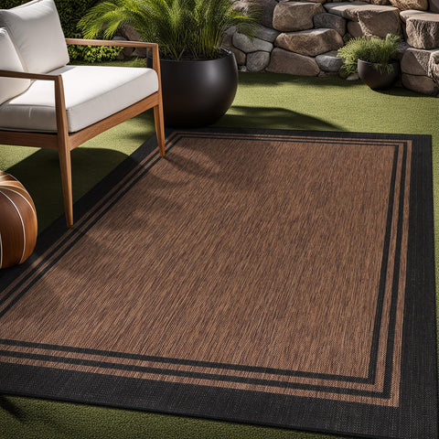 Luul Home outdoor rug suitable for indoor and outdoor use, bridging spaces.