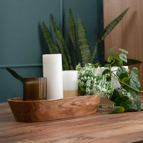 Luxe Designs entryway dough bowl stores keys neatly and stylishly.