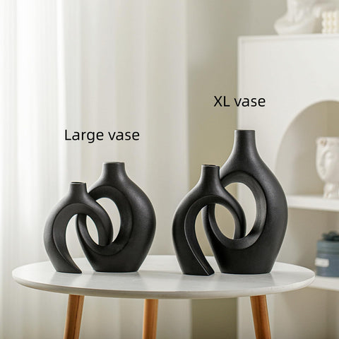 Lvases Snuggle Hollow frosted texture adds sophistication and stable placement.