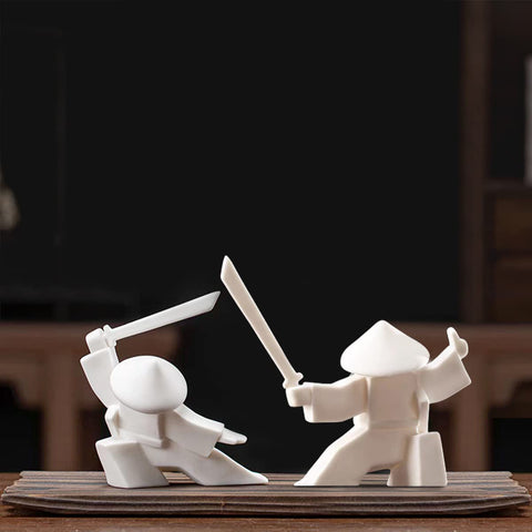 LYART Samurai statue ceramic white2 close-up highlighting craftsmanship and durable design.