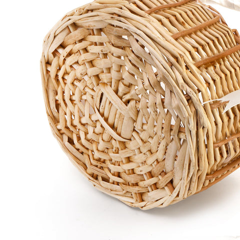 Lyellfe wedding gift basket with handle is stylish and portable.